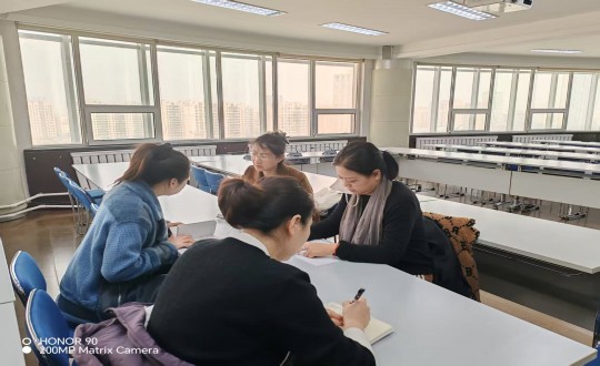 2.朝阳区总工会工资协商指导员及湖西街道工会工作人员到访国信集团（图片左下角水印p掉）_副本.jpg